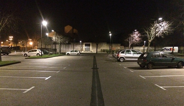 Eclairage-public-parking-apres-renovation-Ville-Orange-CCPRO-©-Samuel-Casse